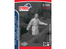 Dynamo models figurine 35105 Waffen SS Tiger "222" 1944 - Tankiste No.3 1/35