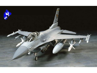 Tamiya maquette avion 60315 F-16CJ Fighter Falcon 1/32