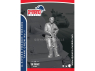 Dynamo models figurine 48131 Tankiste Forces Françaises libres / U.S. No.1 1/48