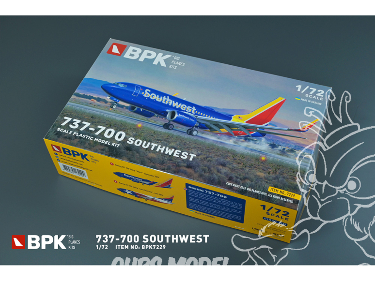 BPK maquette avion 7229 Boeing 737-700 SAS Southwest 1/72