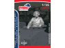 Dynamo models figurine 35144 Tankiste Tigre II "300" 3.S.PZ.ABT 503 Hauptmann - W Scherf 1/35