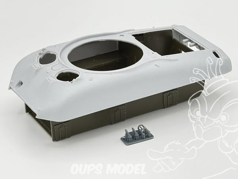 HD Models maquette HDM35256 Coque corrigée et améliorée Sherman M4A1 (76) Wet - Tasca / Asuka 1/35