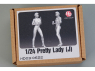 Hobby figurine HD03-0622 Jolie dame avec boisson 1/24