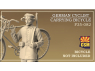 Copper State Models personel F35-082 Cycliste allemand transportant un vélo 1/35