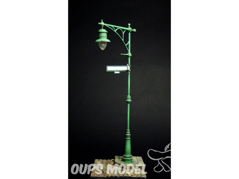 VG DioMODELS VG64020 Lampadaire Allemand 1/35