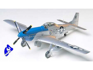 tamiya maquette avion 61040 North American P-51D Mustang - 8th A