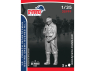 Dynamo models figurine 35199 Fantassin Français 1940 Derrière les buissons ennemis No.1 1/35