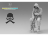 Blacksnake Model figurine Totenkopf-11-16 Totenkopf figurine 11 Rider en tenue d'hiver MG42 (front de l'est 1943-44) 1/16