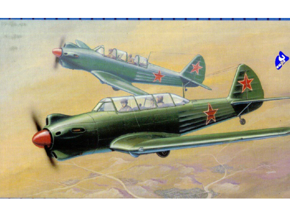 Trumpeter maquette avion 02213 YAKOVLEV YAK-18 1/32