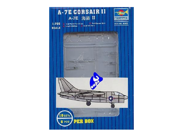 Trumpeter maquette avion 03422 A-7E CORSAIR II 1/700