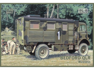 IBG maquette militaire 35017 BEDFORD QLR Wireless 1/35