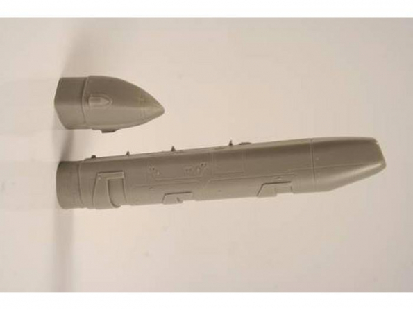 CMK kit d'amelioration 4308 EADS GAF Telelens Recce Pod 1/48