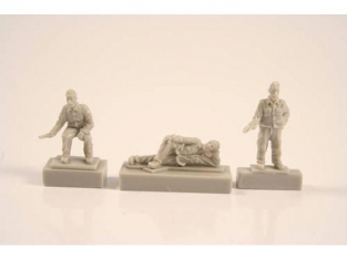Cmk figurine F72251 EQUIPAGE DE U-BOAT IX - AU REPOS DANS SES QUARTIERS 1/72