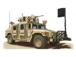 Bronco maquette militaire CB 35092 M1114 Vehicule blindé lourd tactique 1/35