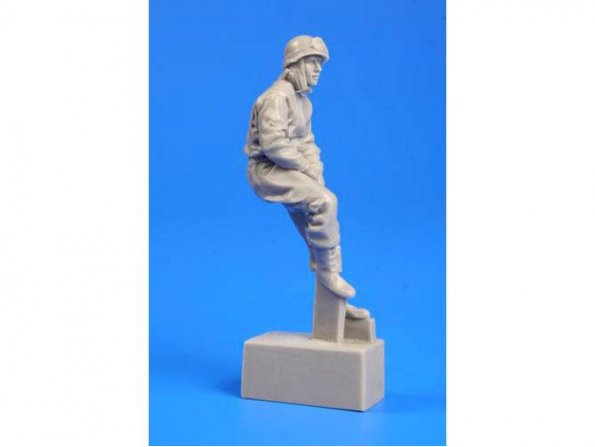 Cmk figurine F35258 Commandant de char us dans la tourelle en tenu d'hivers 1944 1/35