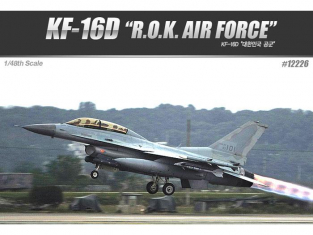 Academy maquette avion 12226 KF-16D Fighting Falcon 1/48