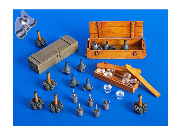 Plus Model 274 GRENADES et MINES 1/35