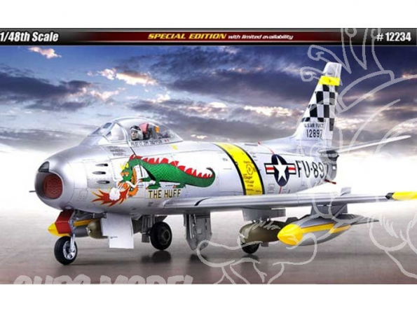 Academy maquette avion 12234 North American F-86F Sabre The Huff 1.48