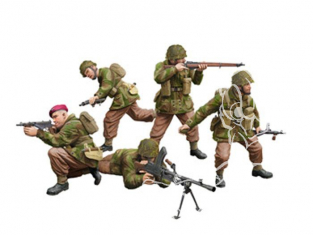 Bronco maquette personnage CB 35130 Parachutistes Britanique au combat WWII set A 1/35