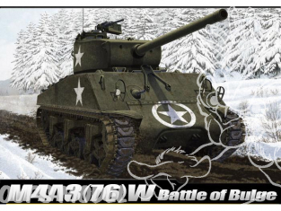 Academy maquettes militaire 15300 M4A3 (76)W Sherman Bataille des Ardennes 1/35